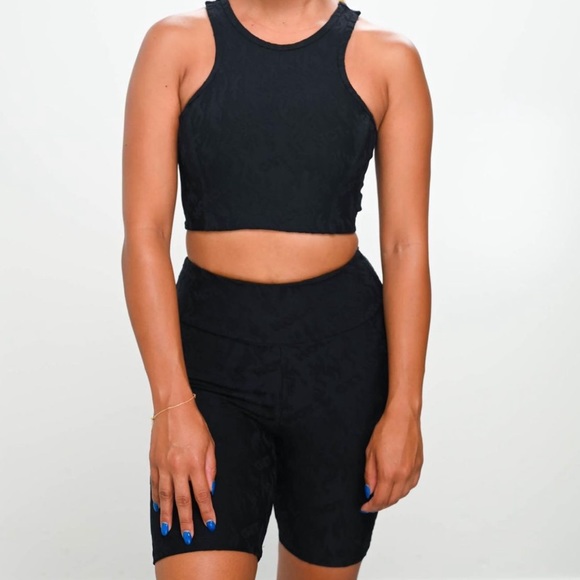 MATCHING SET - Get Hot Biker Short and Sports Bra Set - Picture 2 of 8